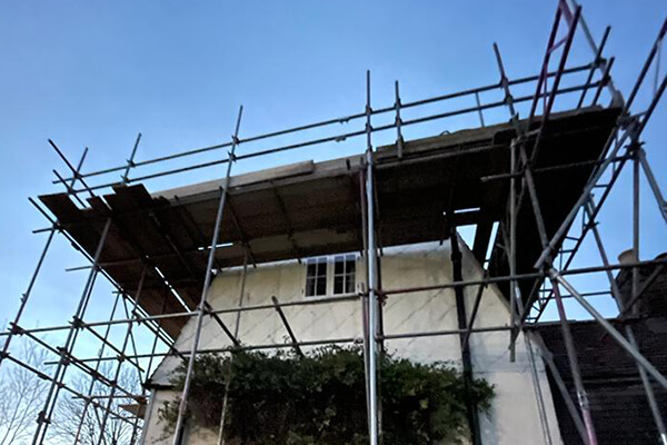 Access to repair a roof